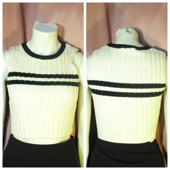 NEVER WORN Athletic Sleeveless 90s Knit Crop Top - Picture 5 of 5
